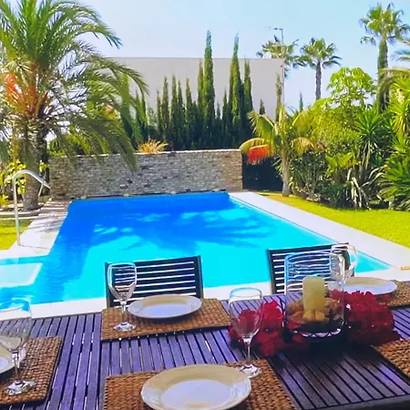 Guila Con Piscina Privada, Cerca De La Playa Holiday home *